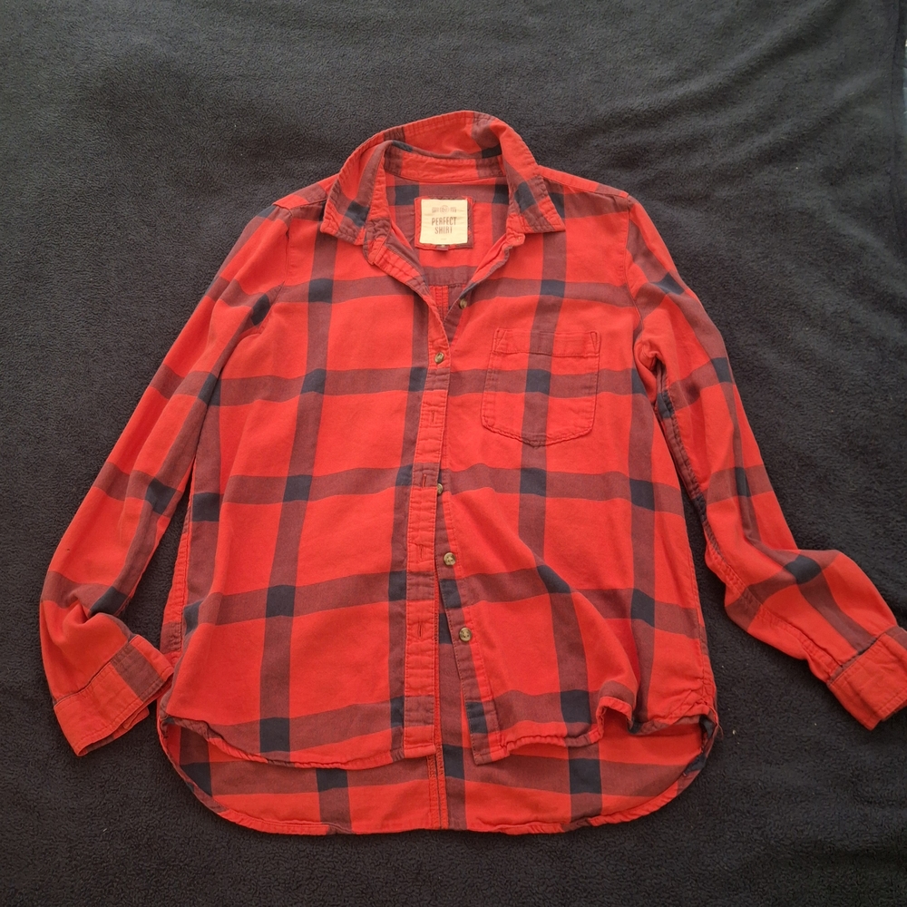 So Red and Black Checkered Woman's Shirt